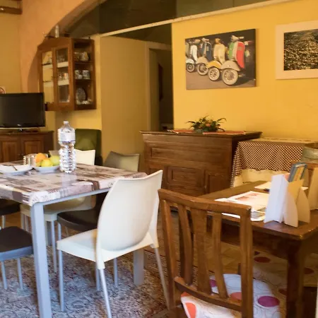 Lo Sfizio Alojamento de Acomodação e Pequeno-almoço Cupramontana